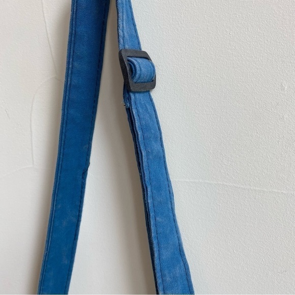 Colorado Flag Themed small to medium sized shoulder bag by Rising International. - Picture 5 of 16